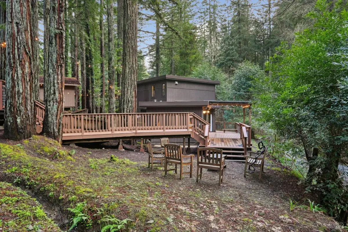 16190 Fern Way, Guerneville, CA 95446 - Image #1