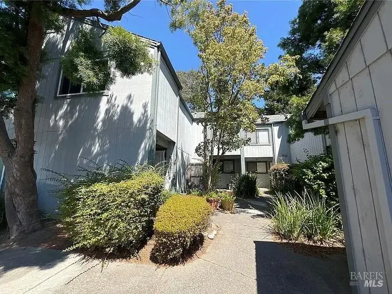 415 Occidental Circle, Santa Rosa, CA 95401 - Image #1