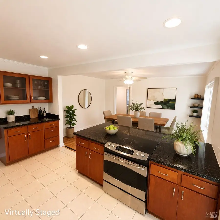 242 East Kentucky Street Street, Fairfield, CA 94533 - #3