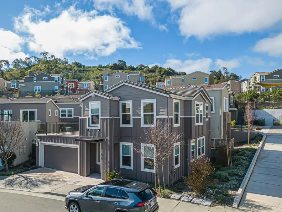 585 Sapphire Street, Petaluma, CA 94952 - #2