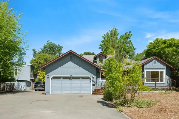 8610 Graton Road, Sebastopol, CA 95472