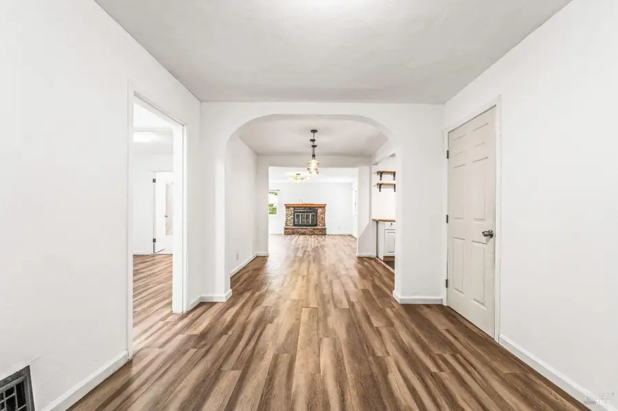 560 Russell Street, Vallejo, CA 94591 - #2