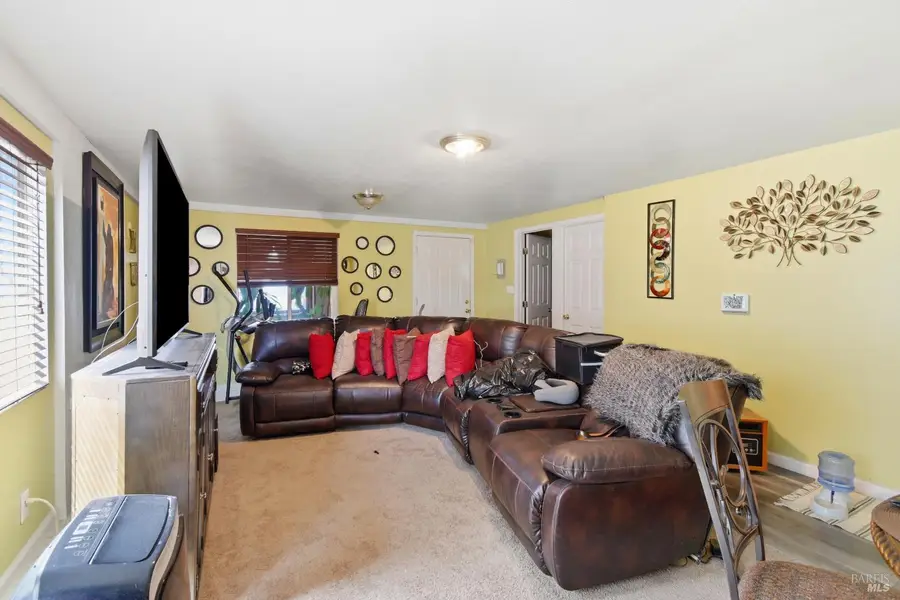 316 Mayo Avenue, Vallejo, CA 94590 - #2