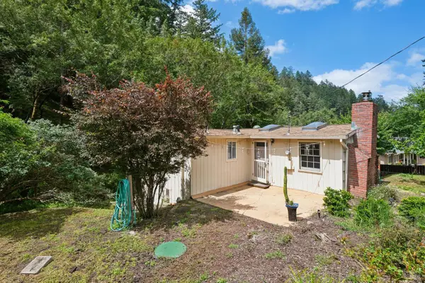 204 Resaca Avenue, Forest Knolls, CA 94933