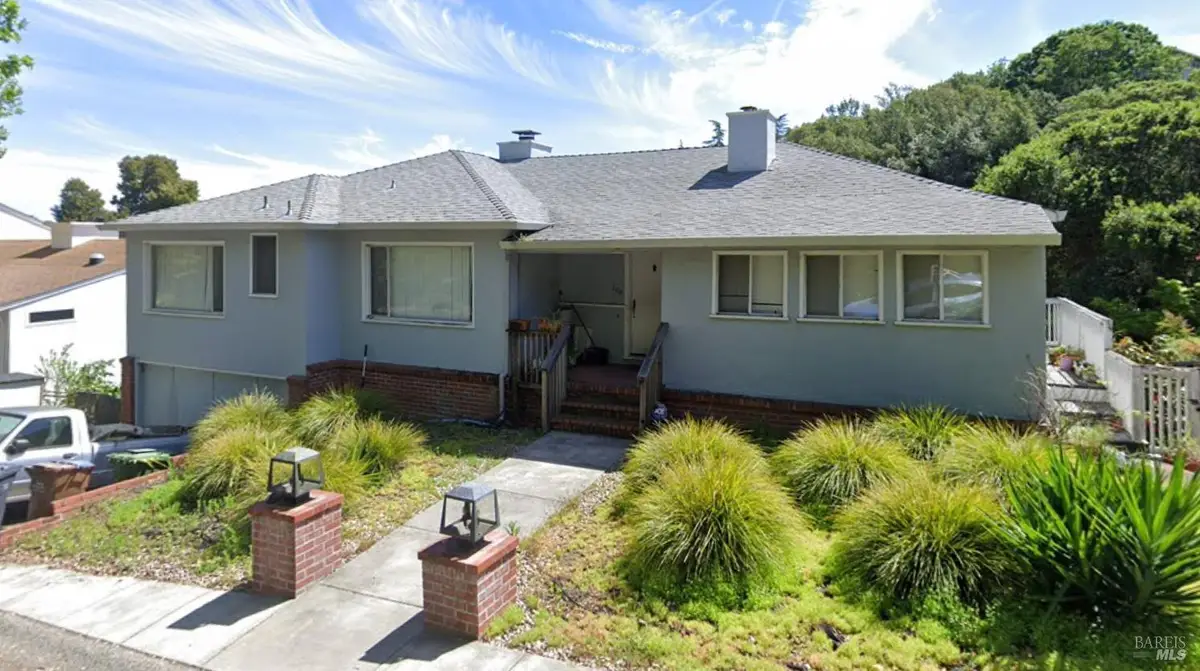 108 Almenar Drive, Greenbrae, CA 94904 - #1