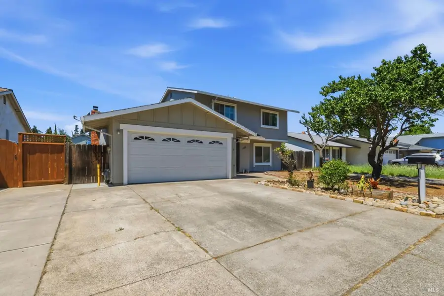 438 Royal Oaks Drive, Vacaville, CA 95687 - #3