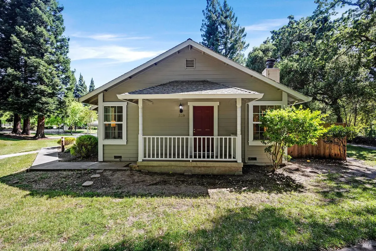 339 W Thomson Avenue, Sonoma, CA 95476 - #1