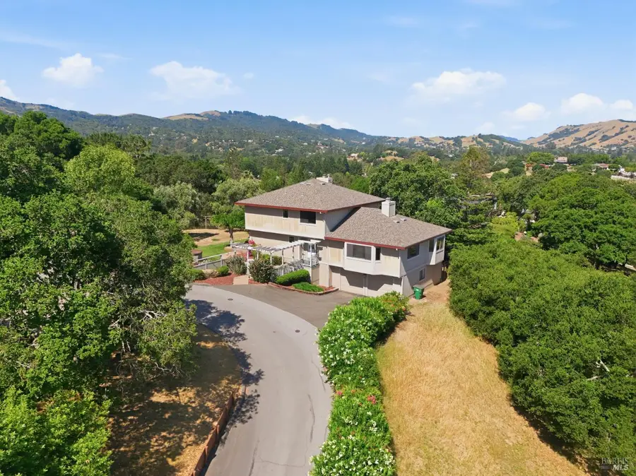 4 Harris Hill Drive, Novato, CA 94947 - #3