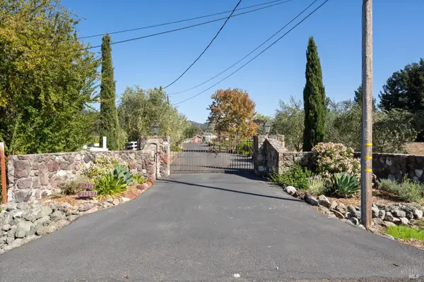 21282 Burndale Road, Sonoma, CA 95476