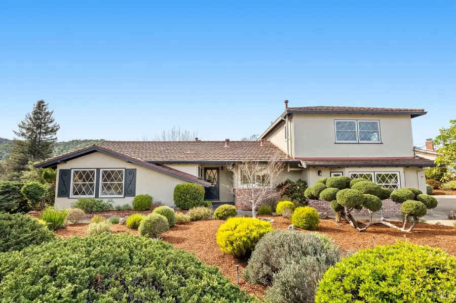 35 Corte Alta, Novato, CA 94949 - #2