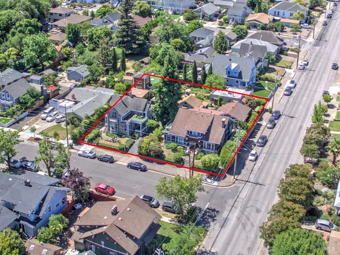 703 B Street, Petaluma, CA 94952 - #1