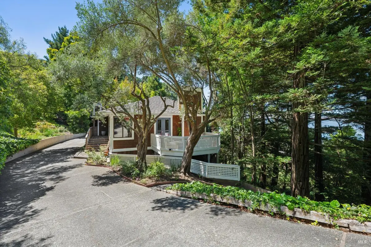 108 Hacienda Drive, Tiburon, CA 94920 - #1