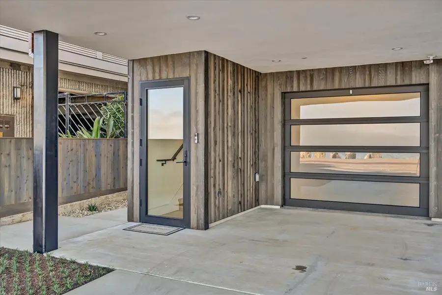 489 Bridgeway, Sausalito, CA 94965 - #2
