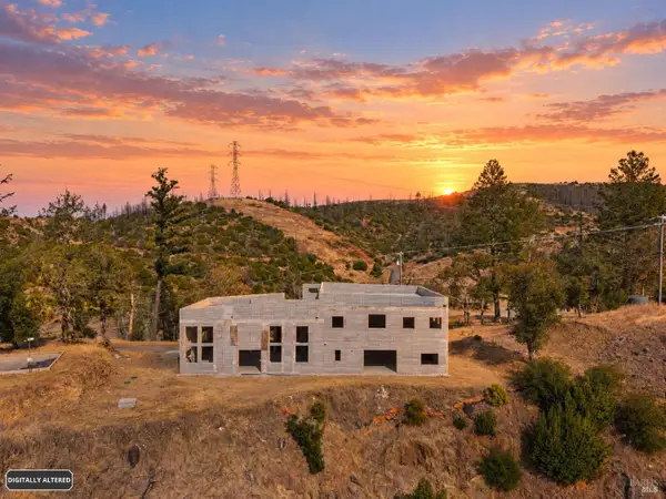 1545 Los Alamos Road, Santa Rosa, CA 95409