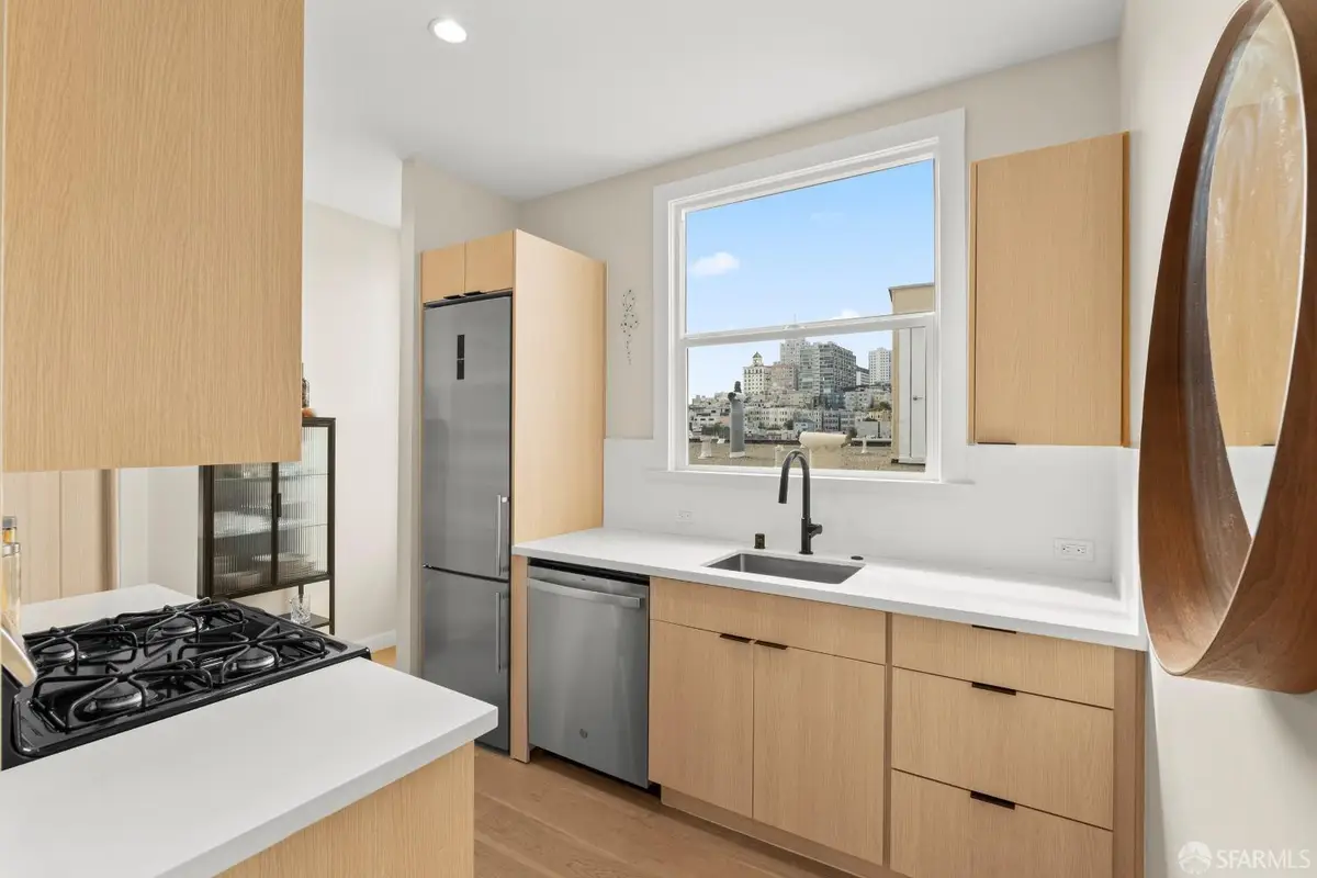 1811 Leavenworth Street #7, San Francisco, CA 94109 - #1