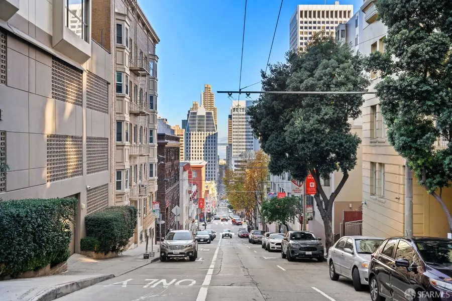 10 Miller Place #1002, San Francisco, CA 94108 - Image #2