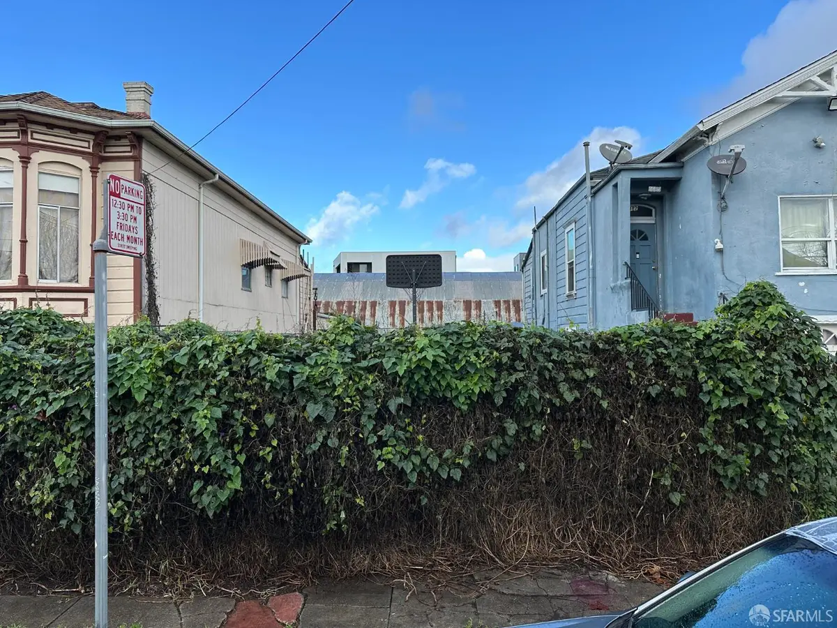 1486 34th Street, Oakland, CA 94608 - Image #1