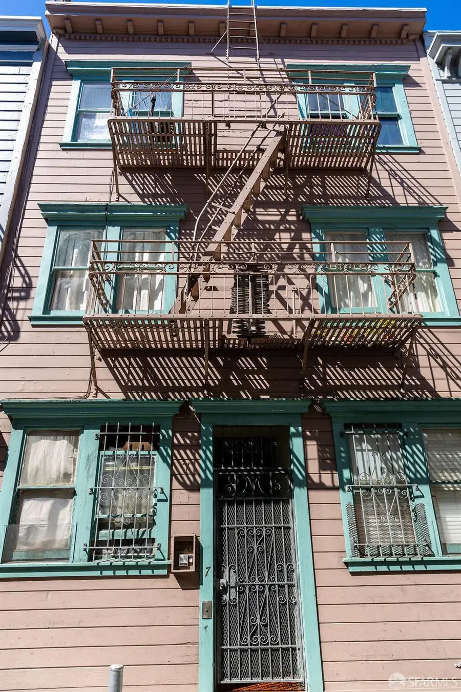 7 Varennes Street, San Francisco, CA 94133 - Image #2