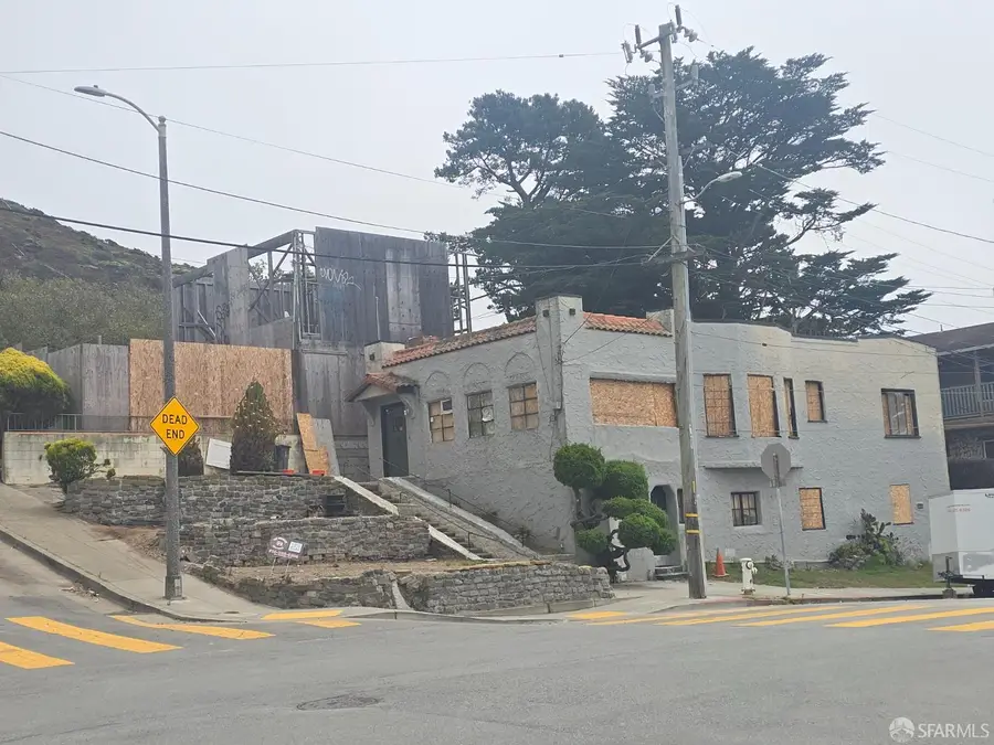 353 Rivera Street, San Francisco, CA 94116 - Image #3