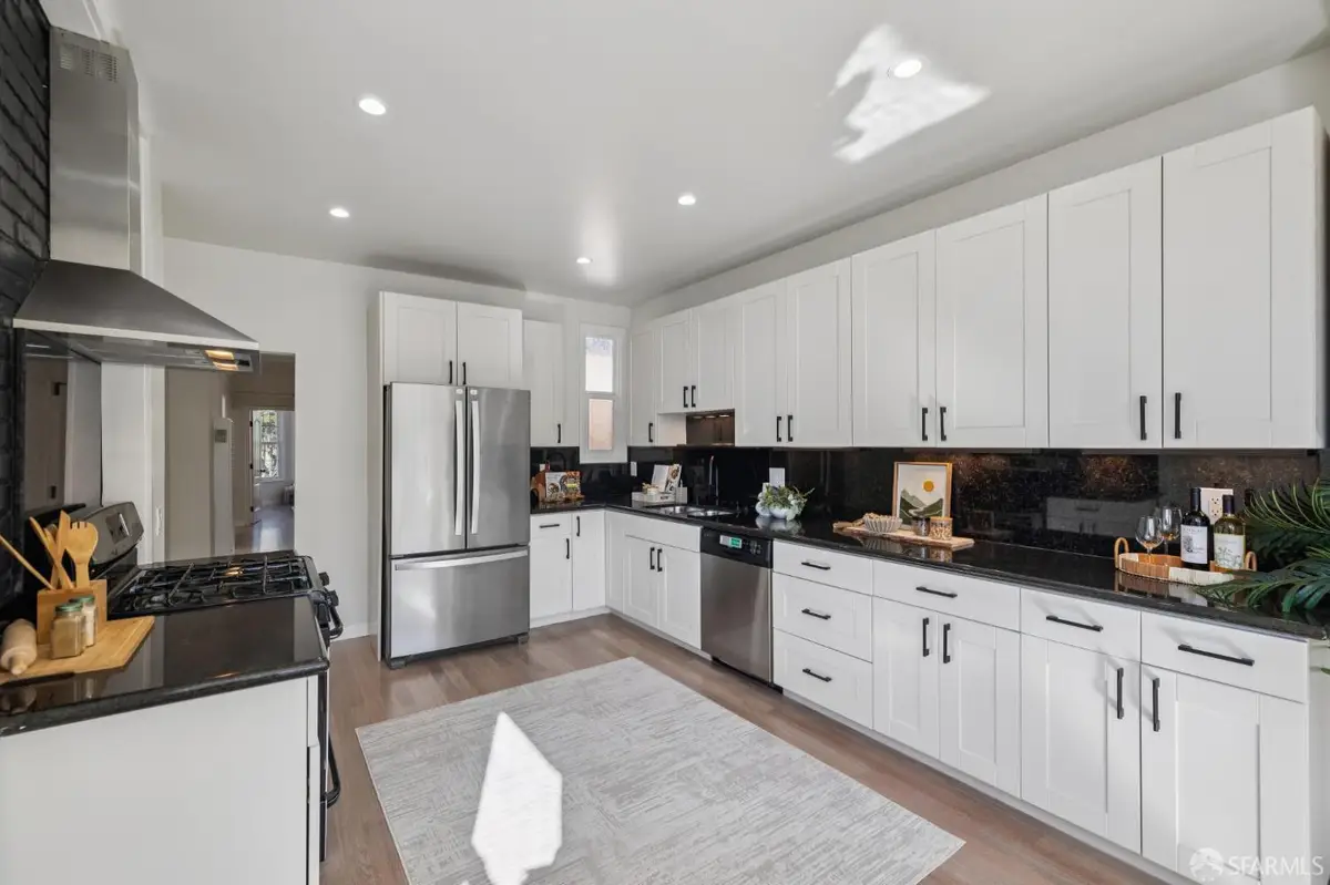 1019 Lincoln Way, San Francisco, CA 94122 - #1