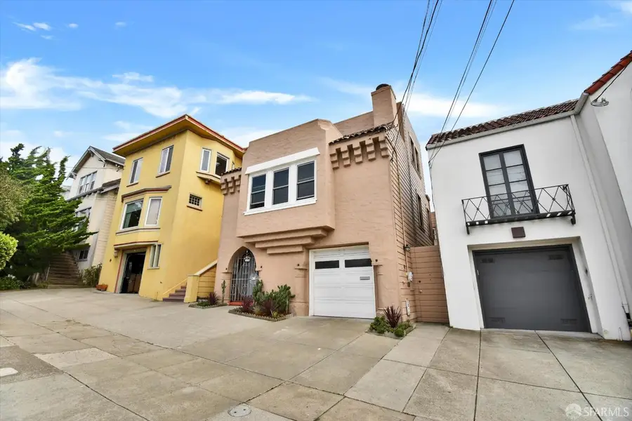2116 18th Avenue, San Francisco, CA 94116 - Image #2