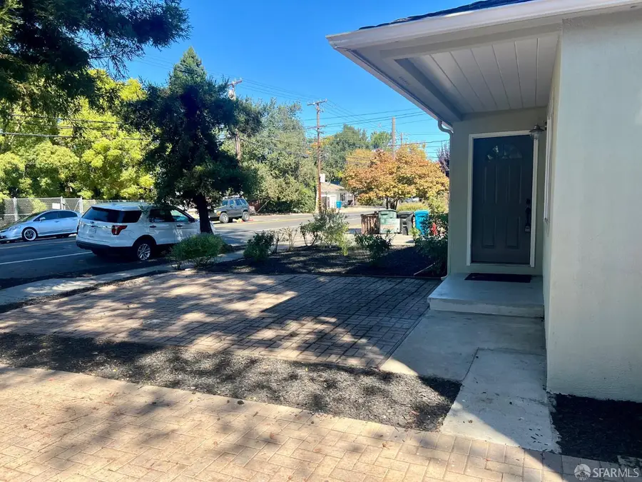 1029 Redwood Avenue, Redwood City, CA 94061 - Image #3