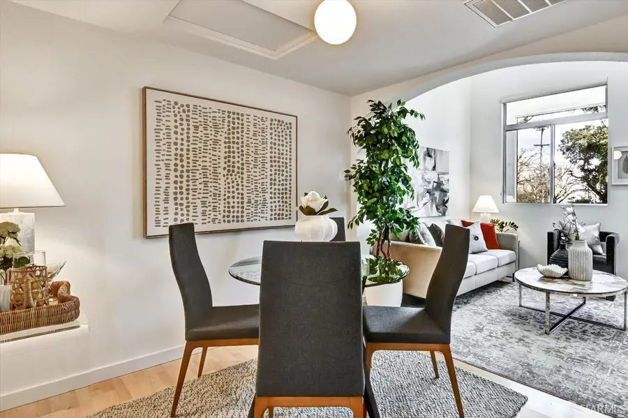 425 28th Street #202a, Oakland, CA 94609 - #3