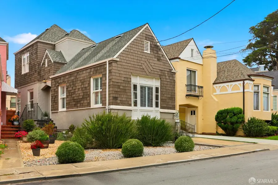 2032 Wawona Street, San Francisco, CA 94116 - Image #2