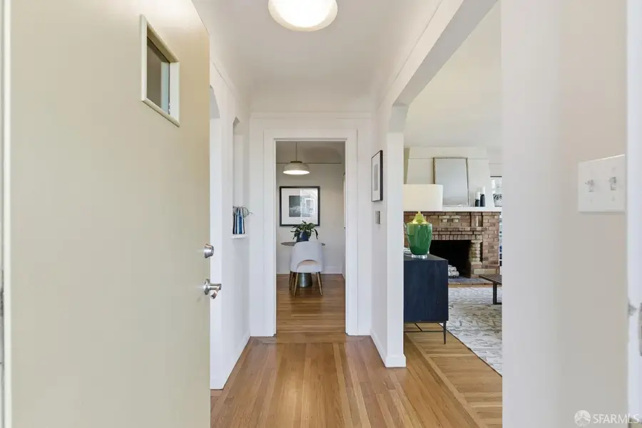 451 Huron Avenue, San Francisco, CA 94112 - Image #3
