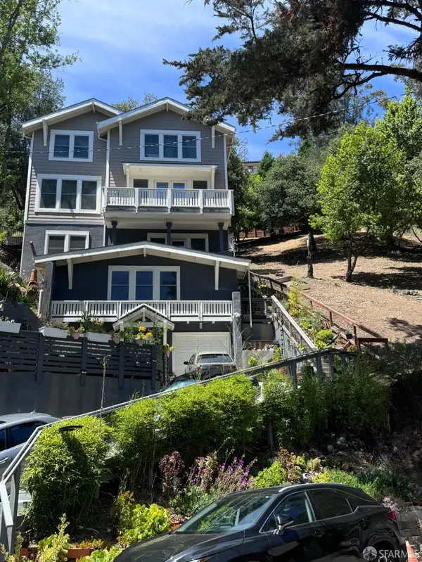 2276 Arrowhead Drive, Oakland, CA 94611