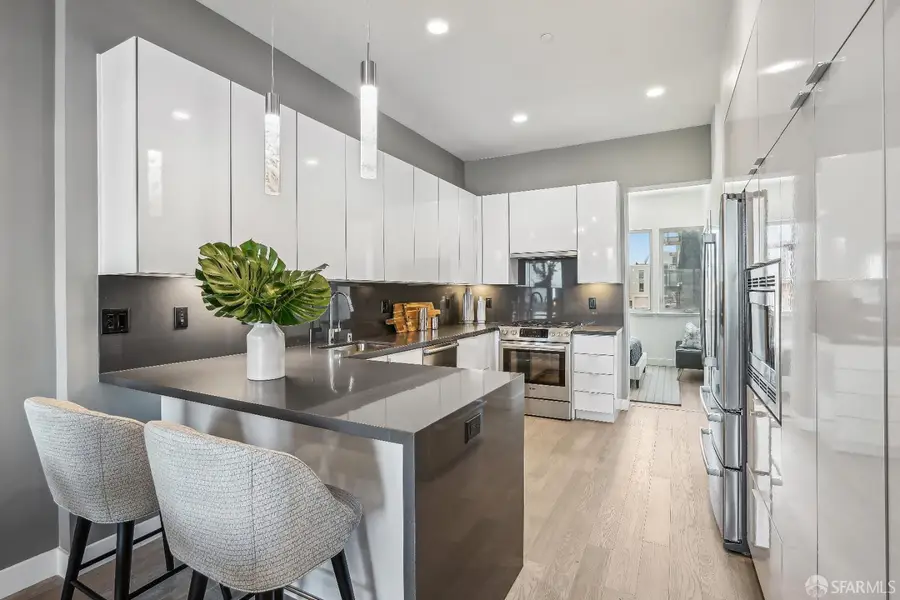 87 Kirkwood Avenue, San Francisco, CA 94124 - Image #3