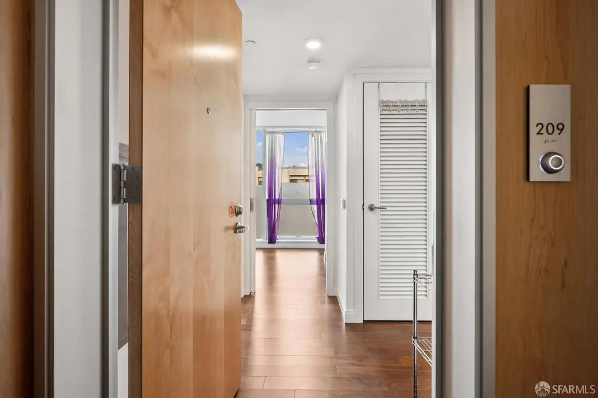 555 Fulton Street #209, San Francisco, CA 94102 - Image #1