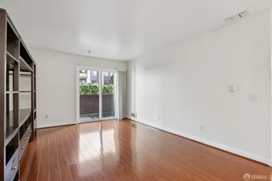 6400 Christie Avenue #4122, Emeryville, CA 94608 - Image #3