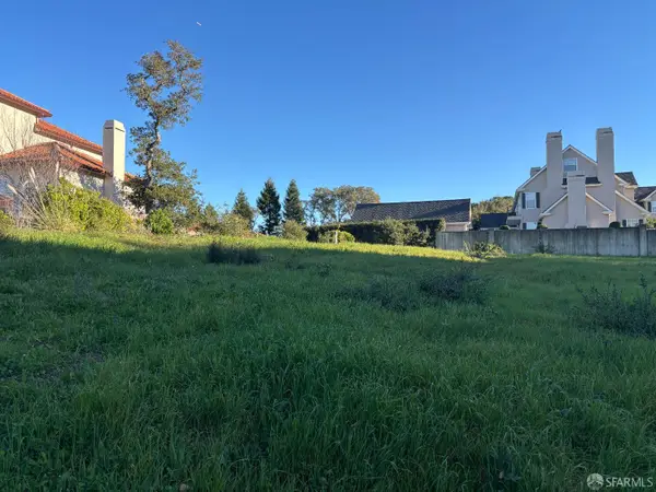 6 La Strada Court, Burlingame, CA 94010