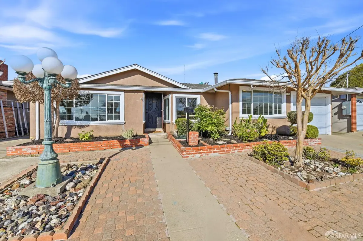 2671 Hawthorne Avenue, Hayward, CA 94545 - Image #1