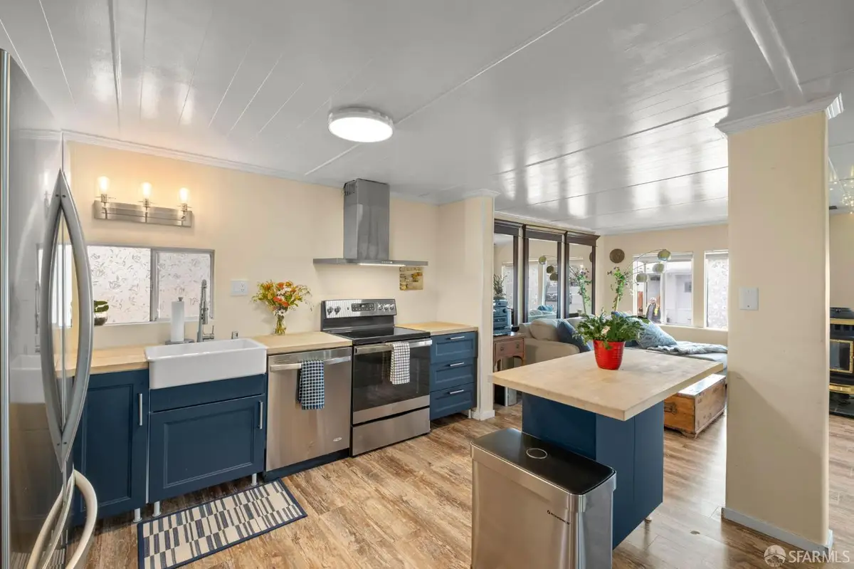 42 Galloway Drive, Concord, CA 94518 - Image #1