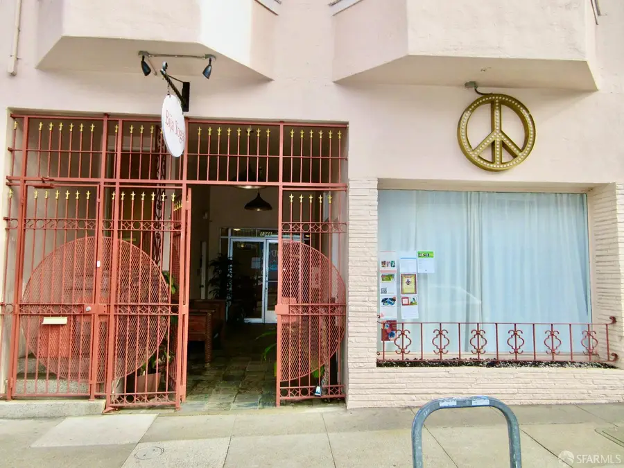 1348 9th Avenue, San Francisco, CA 94122 - Image #2