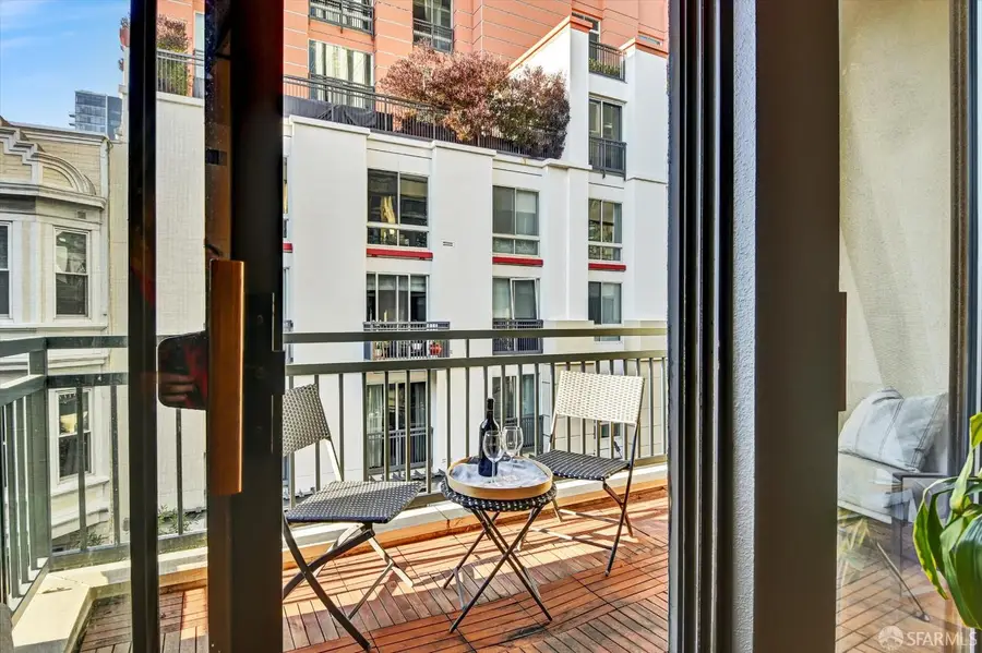 81 Lansing Street #309, San Francisco, CA 94105 - Image #2