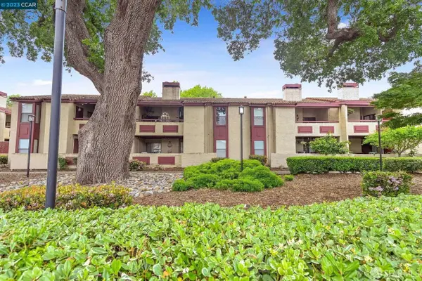 1391 Monument Boulevard #20, Concord, CA 94520