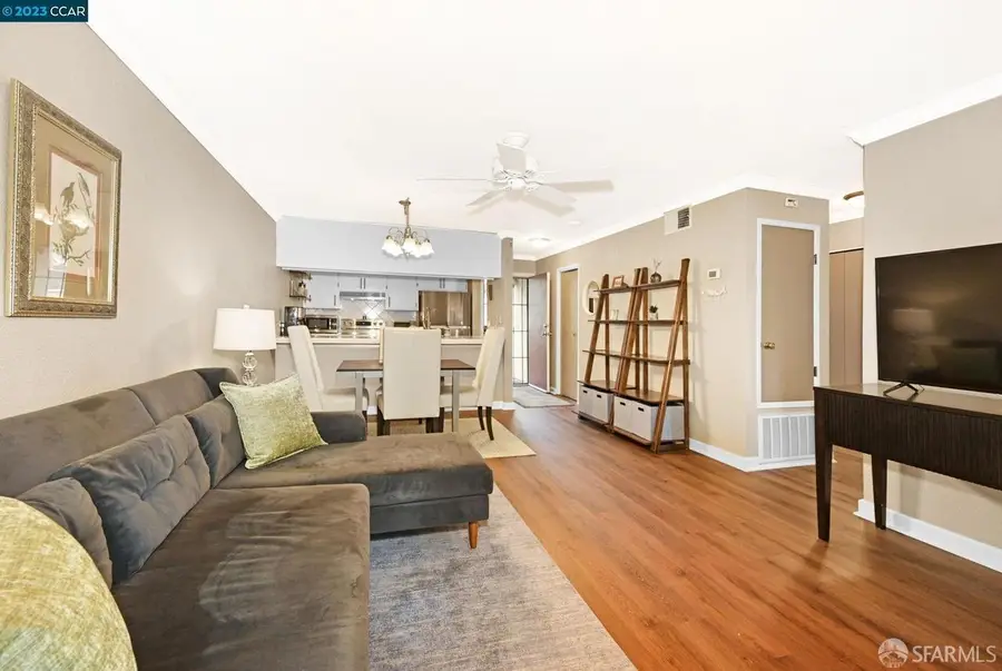 1391 Monument Boulevard #20, Concord, CA 94520 - Image #2