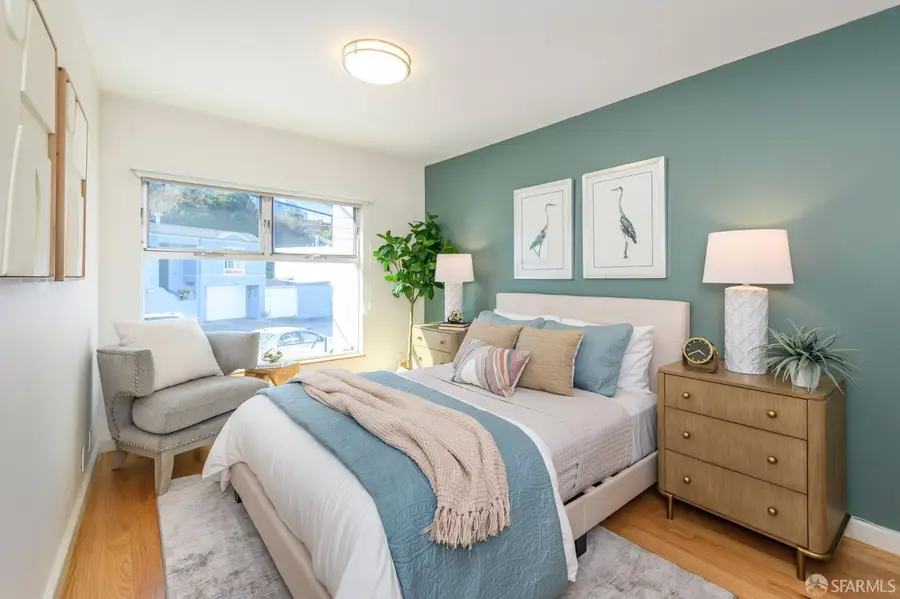 176 Gladstone Drive, San Francisco, CA 94112 - #3