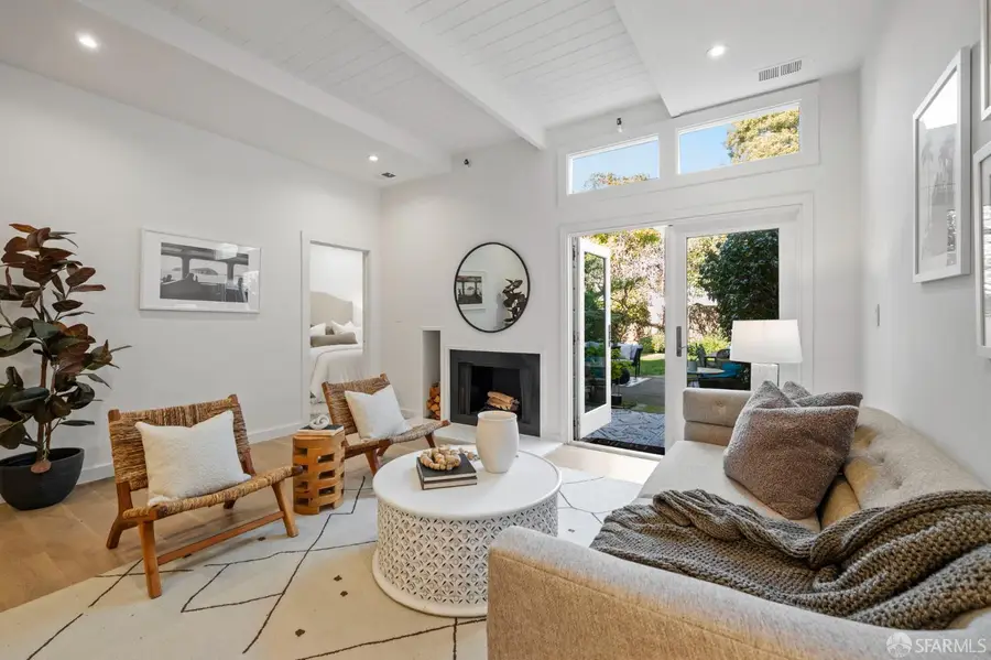 1242 Francisco Street #1, San Francisco, CA 94123 - Image #3