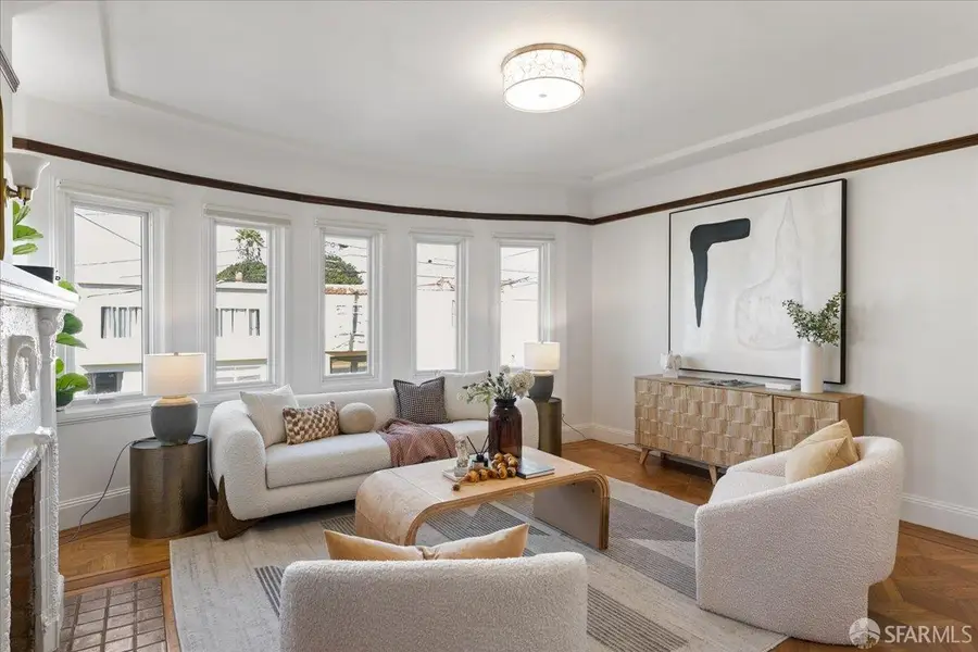 571 Munich Street, San Francisco, CA 94112 - Image #3