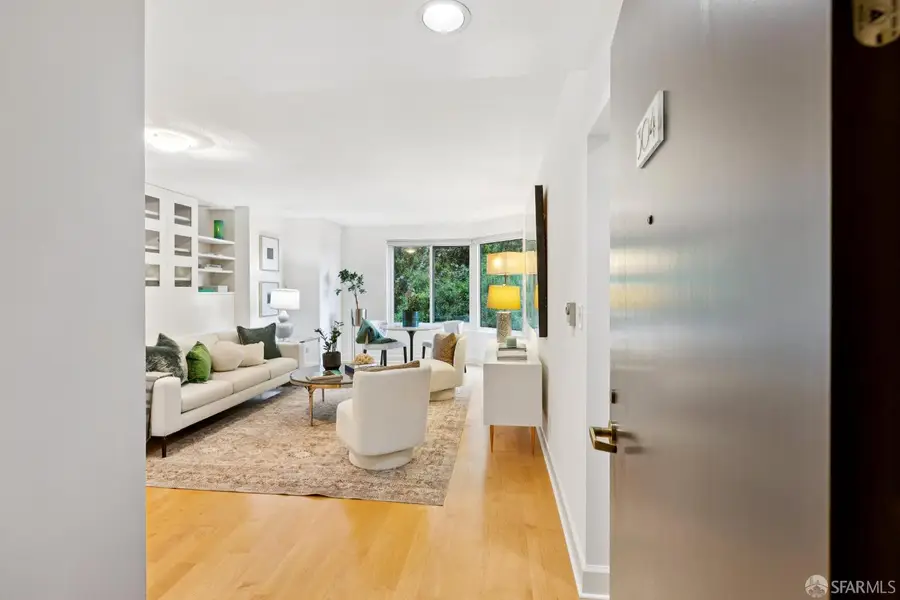 111 Chestnut Street #304, San Francisco, CA 94111 - #2