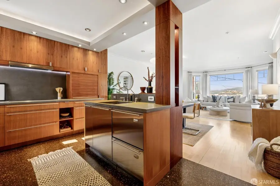 745 Chestnut Street #201, San Francisco, CA 94133 - #2