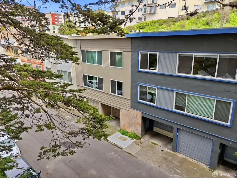 132 Locksley Avenue, San Francisco, CA 94122 - #3