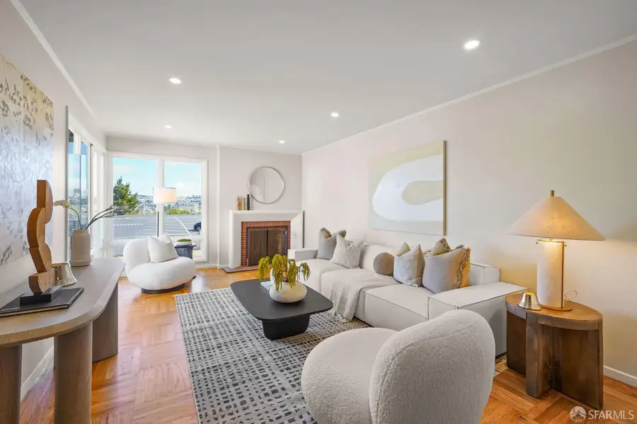 12 Elmwood Drive, Daly City, CA 94015 - #3