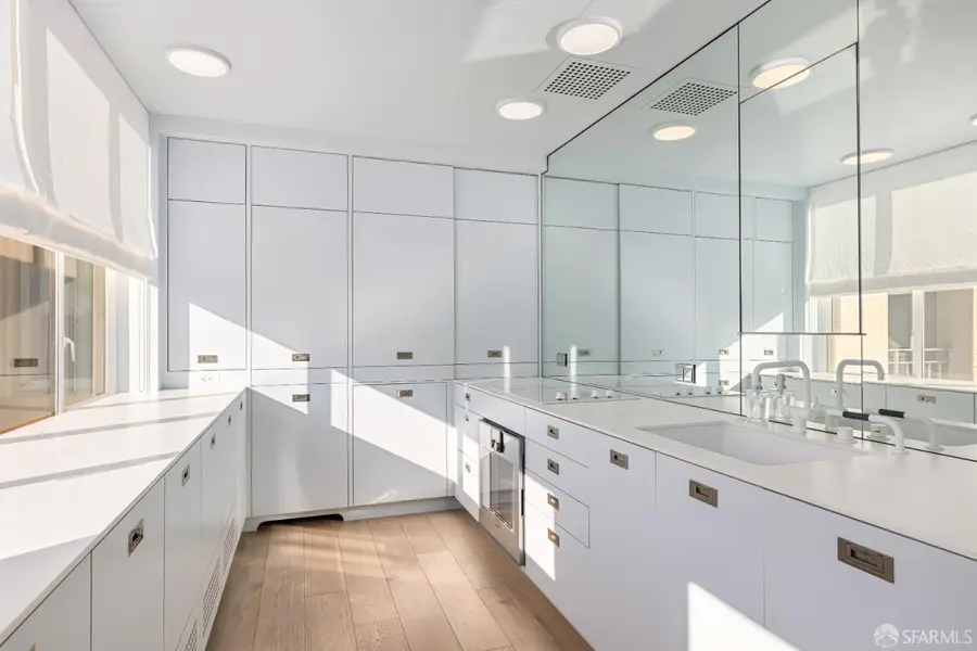 1080 Chestnut Street #3B, San Francisco, CA 94109 - #3