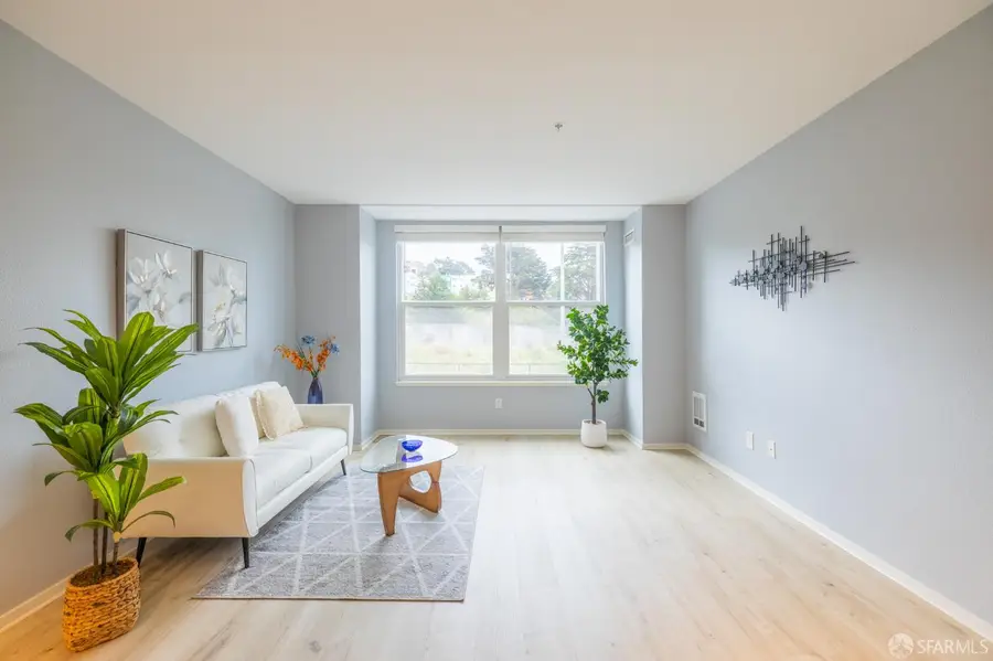 8200 Oceanview Terrace #213, San Francisco, CA 94132 - #2