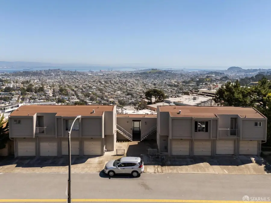 110 Gardenside Drive, San Francisco, CA 94131 - #3